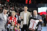 Podczas meczu Polska - Łotwa oficjalne pożegnano Krzysztofa Lijewskiego. "To dla mnie bardzo emocjonujacą chwila. Koło się zatoczyło"