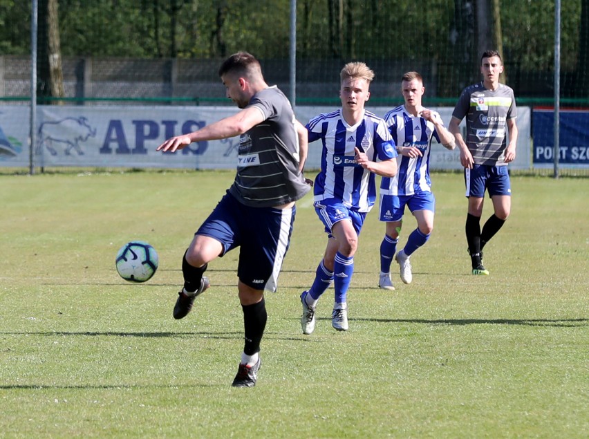 Świt Szczecin - Bałtyk Gdynia 0:1.