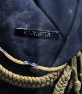 Zniszczony mundur śp. admirała Karwety eksponatem na ORP Błyskawica [ZDJĘCIA]
