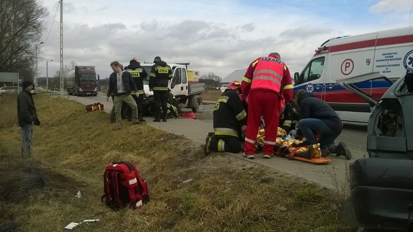 Kobieta ciężko ranna po wypadku w Podłężu. Śmigłowiec zabrał ją do szpitala