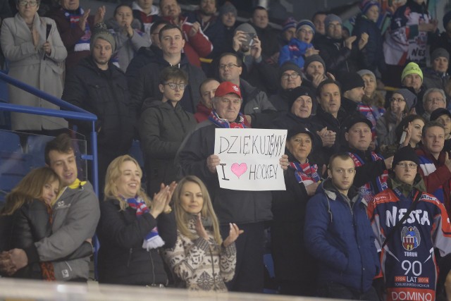 Toruńscy kibice już są przygotowani na przyjazd do Torunia kanadyjskich hokeistów 