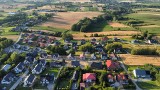 Gmina Niepołomice. Protest mieszkańców Zagórza i Słomiroga: nie chcą ogromnego zakładu produkcyjnego wśród domów