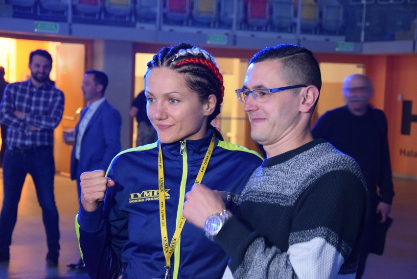 Polsat Boxing Night: Ewa Brodnicka szykuje specjalną kreację na ceremonię ważenia