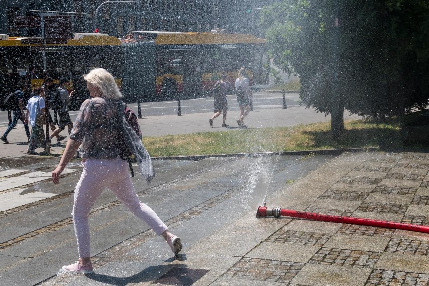 Wtorek pogodny na przeważającym obszarze kraju, tylko na...