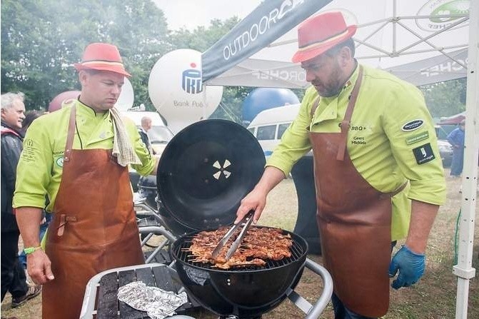 Mistrzostwa Barbecue w Dolinie Charlotty.