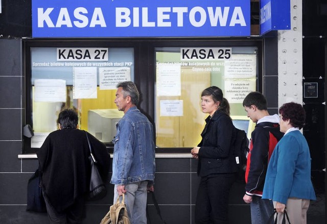 PKP Intercity likwiduje połączenia