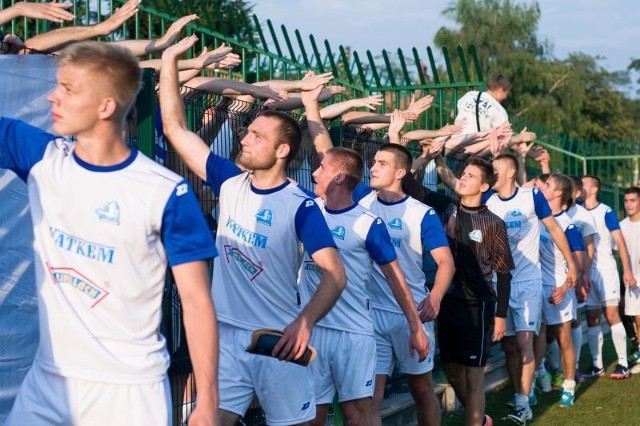 Jesienią Stal pokonała Karpaty na stadionie przy Hetmańskiej 2:0. Gole strzelili Dominik Bednarczyk i Piotr Prędota. Czy rzeszowianie dadzą sobie radę w Krośnie?