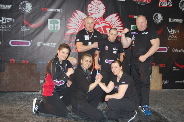Przedstawiciele UKS Arm Fanatic Sport kapitalnie spisali się podczas mistrzostw Polski w armwrestlingu, które odbyły się w Szczyrku