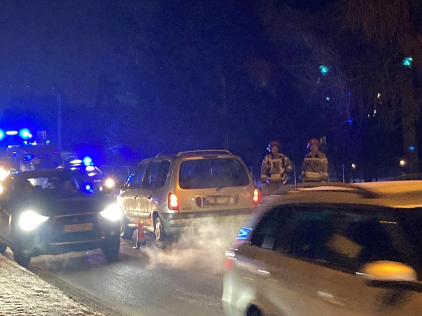 Groźny wypadek w Poroninie. Kilkuletnie dziecko zostało potrącone przez samochód. Na miejscu lądował śmigłowiec LPR
