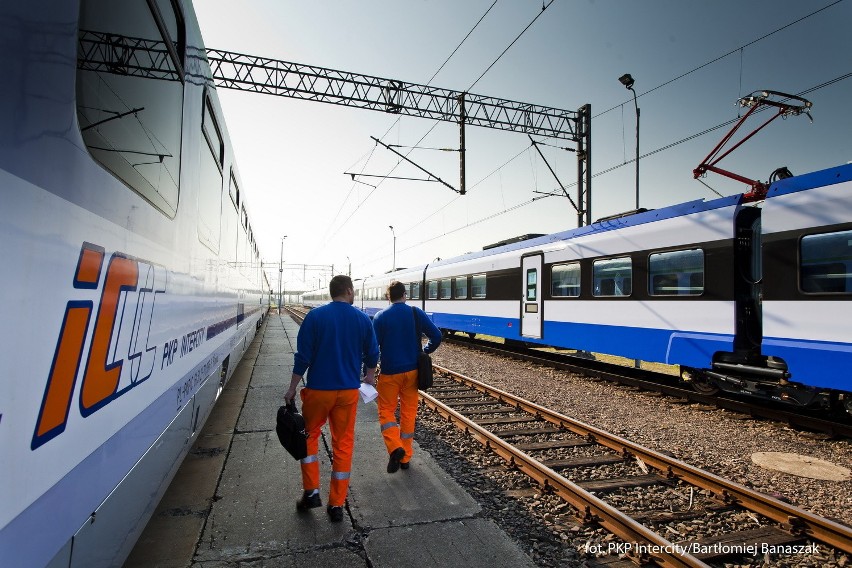 Intercity testuje nowy pociąg pod Żmigrodem. Może jeździć 160 km/h  (FILM, FOTO)