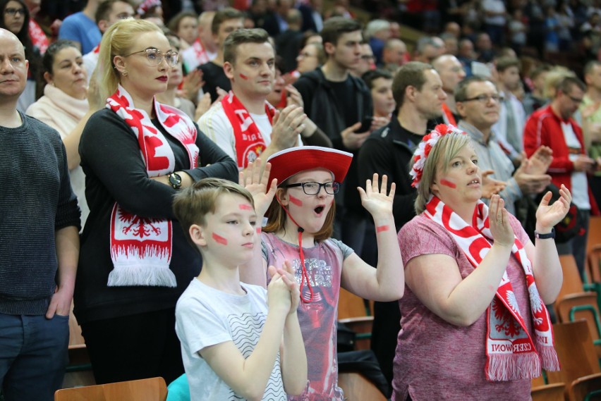 Polska - Czechy. Piłka ręczna wróciła do Spodka [ZDJĘCIA...