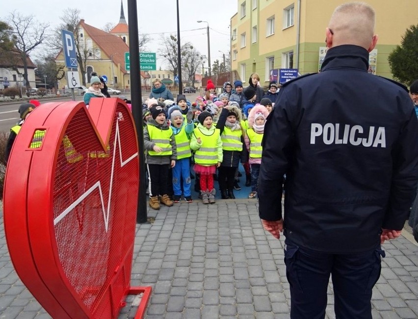 Na ten moment udało się uzbierać około 9 ton, a mieszkańcy...