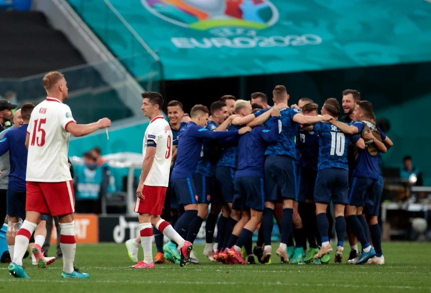 Euro 2020. Przy dopingu kilkunastu tysięcy kibiców...