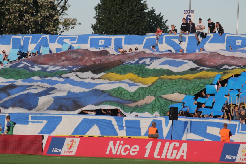 Ruch Chorzów - GKS Katowice 1:0. Tak cieszyli się kibice i piłkarze Niebieskich ZDJĘCIA