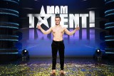 "Mam Talent". Łukasz Świrk ponownie w programie! "Człowiek Flaga" próbuje sił w zagranicznej edycji! Wygra? [ZDJĘCIA]