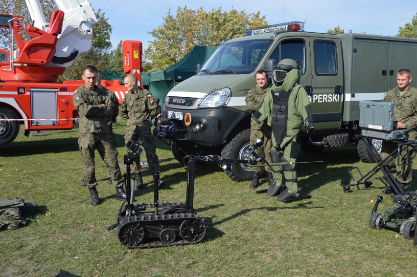 Piknik Niepodległościowy Służb Mundurowych w Opolu.