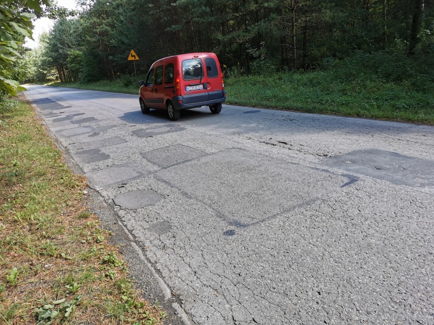 Jezdnia na ulicy Powstańców Styczniowych w Chrzanowie