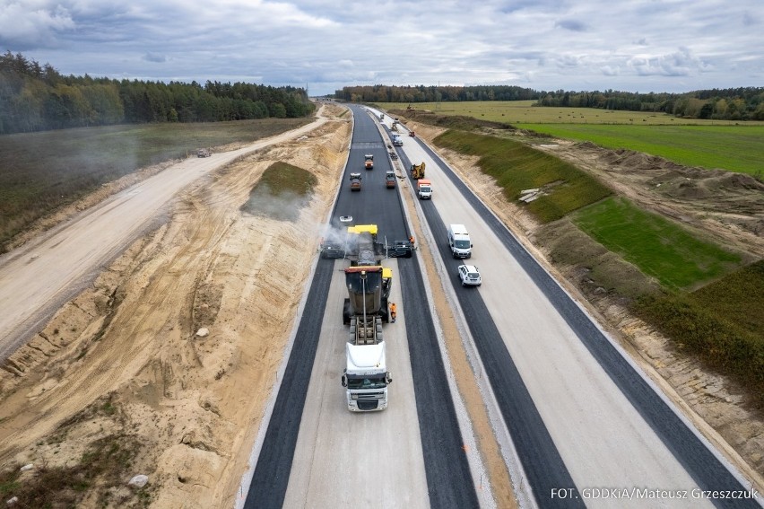 Ponad 850 milionów złotych z Unii Europejskiej na budowę trasy S11 [ZDJĘCIA]