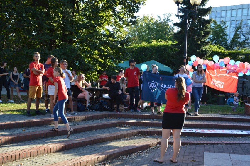 Studniówka Szlachetnej Paczki w Opolu.