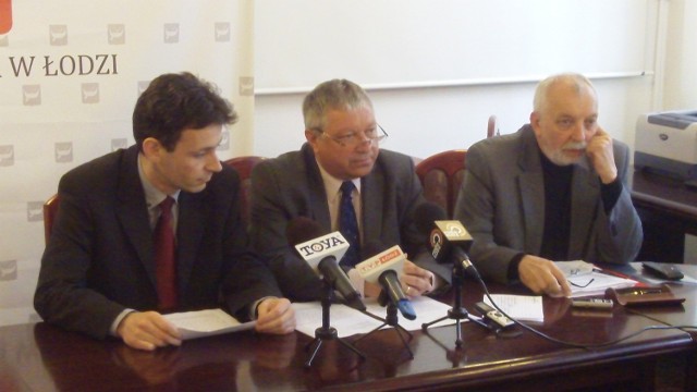 Radni Marek Michalik i Witold Rosset oraz Mirosław Jerzmanowski, były prezes ZDiI.