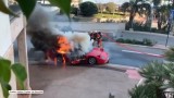 Pożar auta. Legendarny model Ferrari stanął w płomieniach (video) 