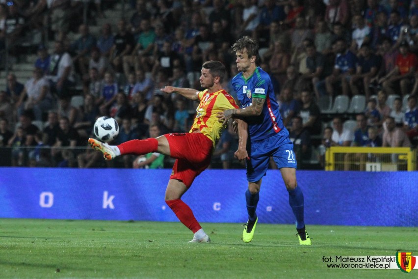 Korona Kielce gra z Miedzią Legnica [RELACJA LIVE, GDZIE OGLĄDAĆ]