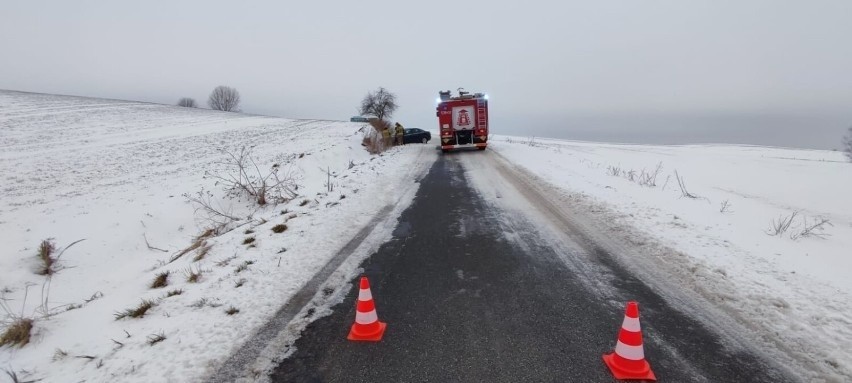 Groźna kolizja na drodze w gminie Stary Targ (pow....