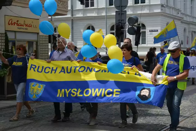 Marsz Autonomii Śląska przeszedł w sobotę 16 lipca ulicami Katowic