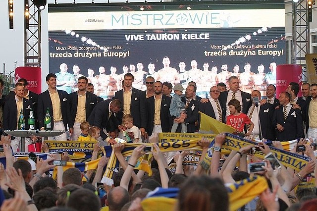 Wielka feta zespołu Vive Tauron Kielce na Rynku