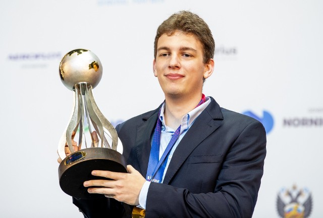 Jan-Krzysztof Duda celuje w Warszawie w tytuł mistrza świata