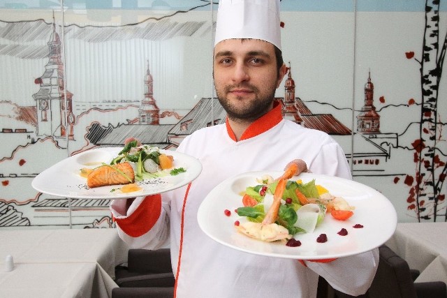 Gabriel Gołuchowski, kucharz restauracji w hotelu Tęczowy Młyn w Kielcach zapewnia, że prezentowane przez niego przepisy nie są czasochłonne. - Sałatki to proste, ale smaczne i pożywne dania - mówi.