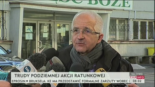 Rozpoczęła się już piąta doba poszukiwań dwóch górników zaginionych po wstrząsie w kopalni Wujek-Śląsk.