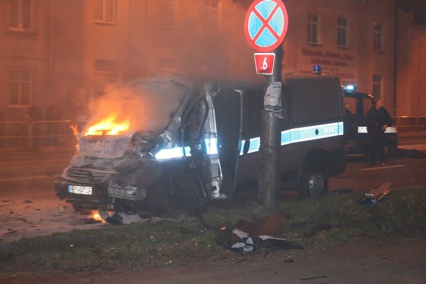 Wypadek radiowozu i taksówki na Szczecinskiej
