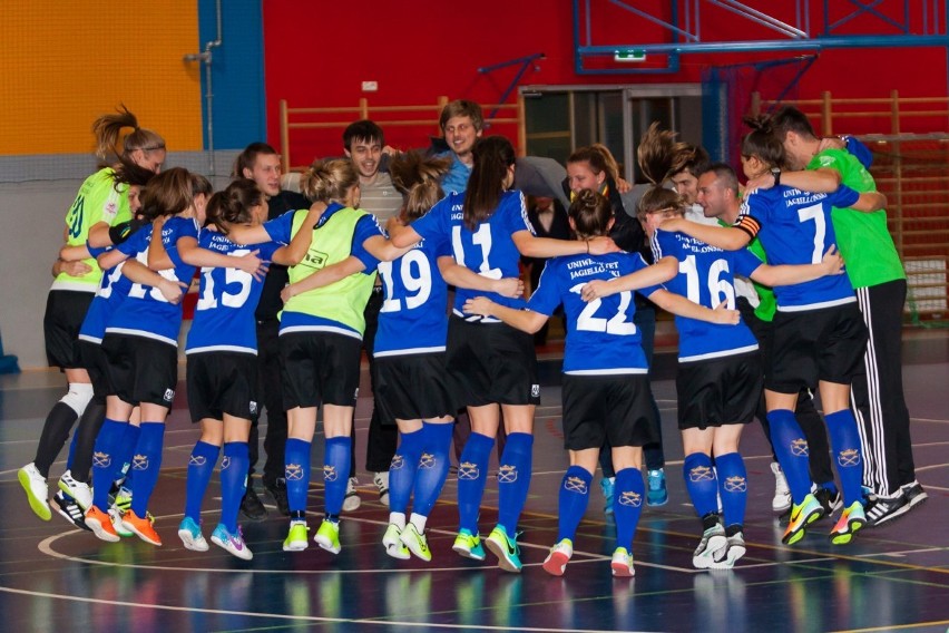 Futsal. Dwa zwycięstwa i pięć powołań krakowianek