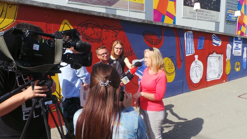 We wtorek odsłonięto mural upamiętniający ofiary KL Lublin i...