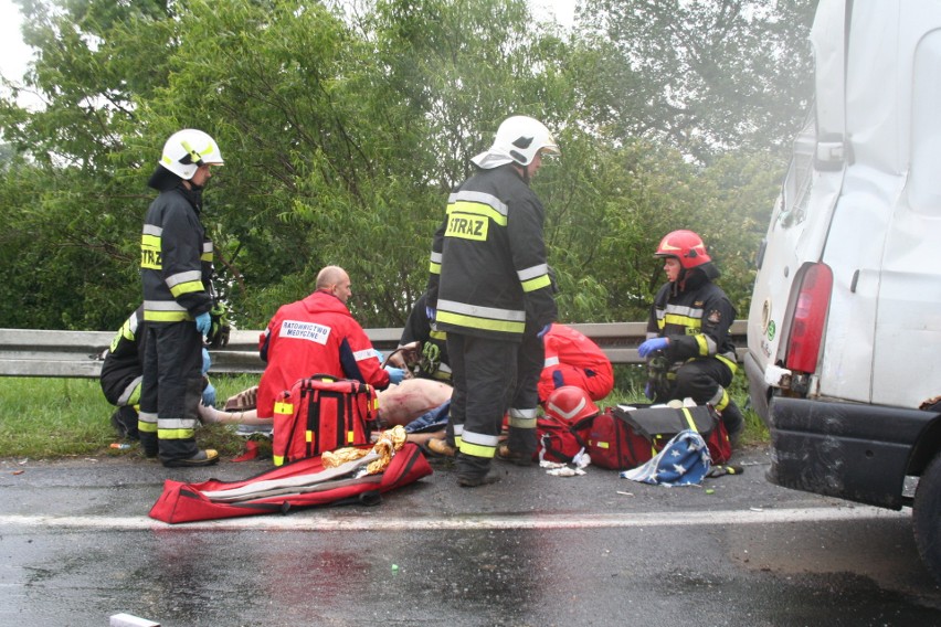 Wypadek autokaru Gdynia-Katowice w Głogówku Królewskim