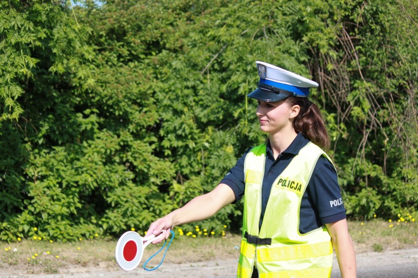 Kontrola policji w okolicy przejść dla pieszych