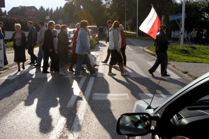 Mieszkańcy Szerokiego blokowali Nałęczowską