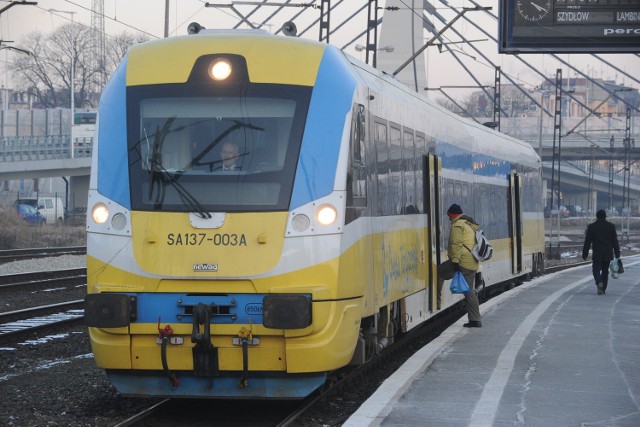 Dziś Przewozy Regionalne na Opolszczyźnie dysponują 70 pociągami elektrycznymi i spalinowymi.