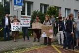 Katowice: protest przeciwko podwyżce cen biletów ZTM: "Transport prawem nie towarem"