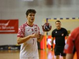 Reprezentacja Polski w piłce ręcznej do 21 lat wygrała w Kielcach towarzyski mecz z Norwegią. MVP spotkania został Patryk Wasiak 
