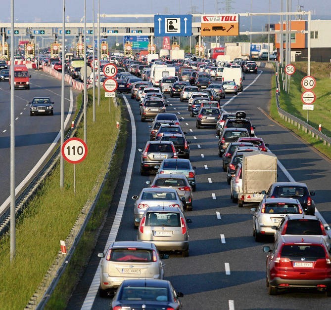 Bez Gotówki Na Autostradę. Czym Się Różnią A4Go I Viaauto | Dziennik Polski