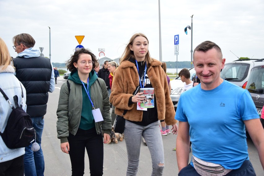 Tarnobrzeg. Ponad 40 tysięcy złotych wrzuciliście do puszek dla Leosia Kuszaja! Zbiórka na walkę z nowotworem trwa 