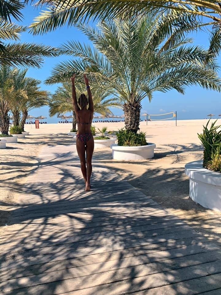 Wioleta Jończyk, znana trenerka fitness i biegaczka, spędza urlop w Dubaju. Wypoczywa razem z bliskimi [ZDJĘCIA]