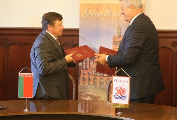 Słupsk i Grodno podpisały umowę partnerską