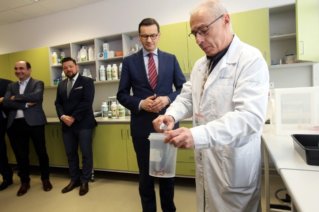 Premier Mateusz Morawiecki gościł w firmie ICB Pharma w Jaworznie