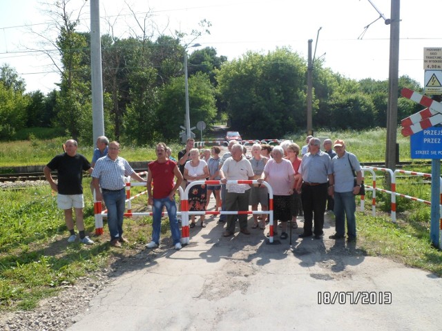 Mieszkańcy ulicy Zagajnikowej walczą o otwarcie drogi