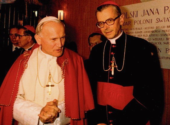 Jan Paweł II i kard. Franciszek Macharski