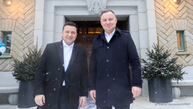 Prezydenci Andrzej Duda i Wołodymyr Zełenski spotkali się w Zameczku Prezydenckim w Wiśle Czarnem