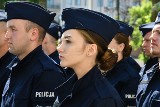 Nowi funkcjonariusze podlaskiej policji złożyli ślubowanie. 10 kobiet i 19 mężczyzn będzie służyć w kilku komendach w całym województwie